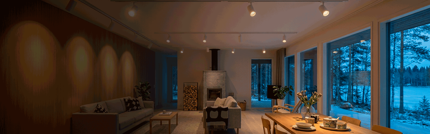 LED-kiskovalot tunnelmallisessa olohuoneessa