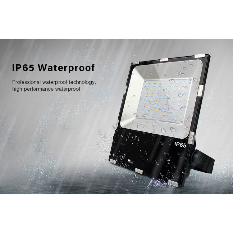 200W RGB CCT LED floodlight IP65 moisture protected