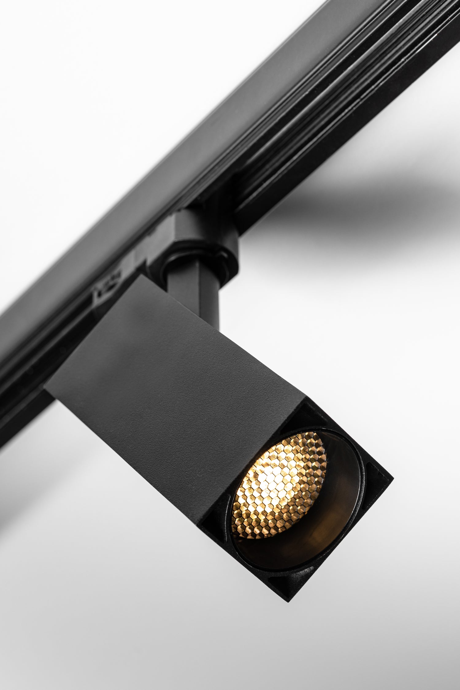 LIMA LED-luminaire for 3-phase rail, black (for GU10 bulb)