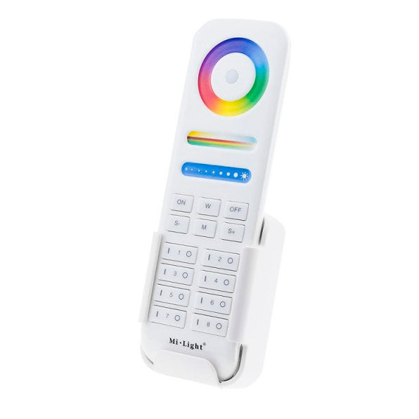 valkoinen-led-kaukosäädin-rgb-cct-telineessä