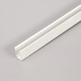 NEON STRIP 0612 alumiiniprofiili LED-valonauhalla 1000mm pitkä, 8mm leveä ja 13,5mm korkea.