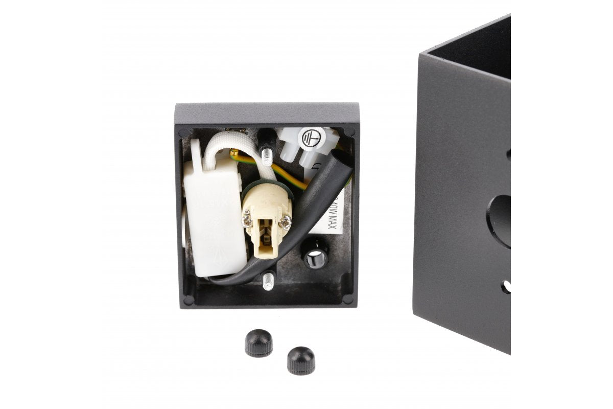 CAMPIONE II MUSTA LED-Seinävalaisin IP20